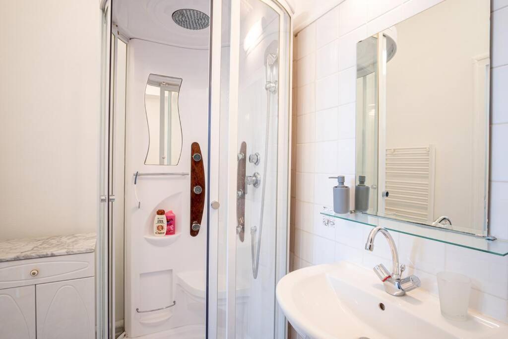Apartment Le Boujou - Place De Parking - 200m Étretat