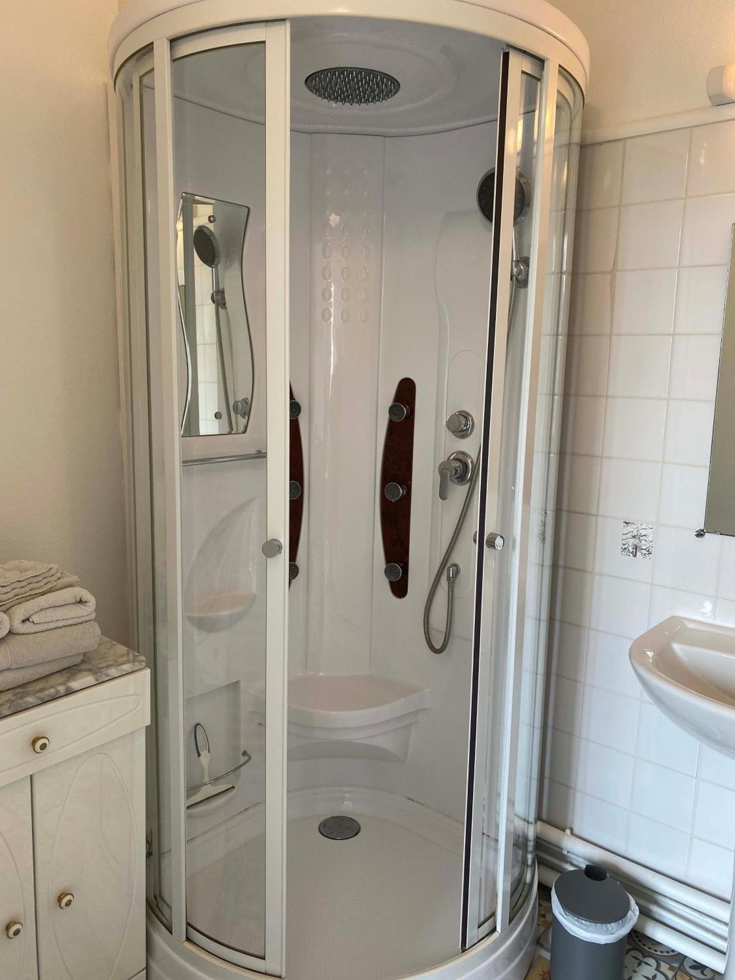 Apartment Le Boujou - Place De Parking - 200m Etretat