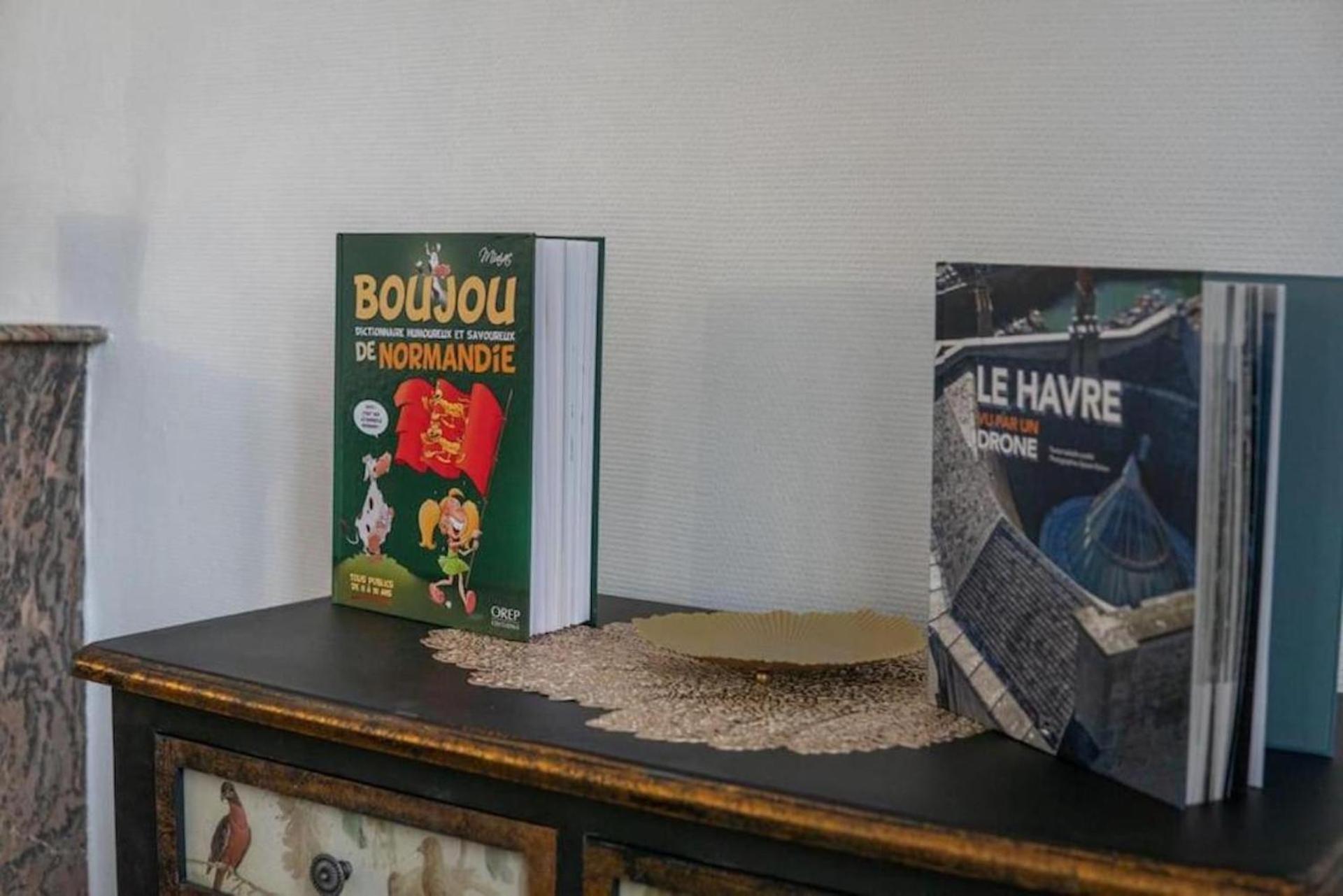 Le Boujou - Place De Parking - 200m *